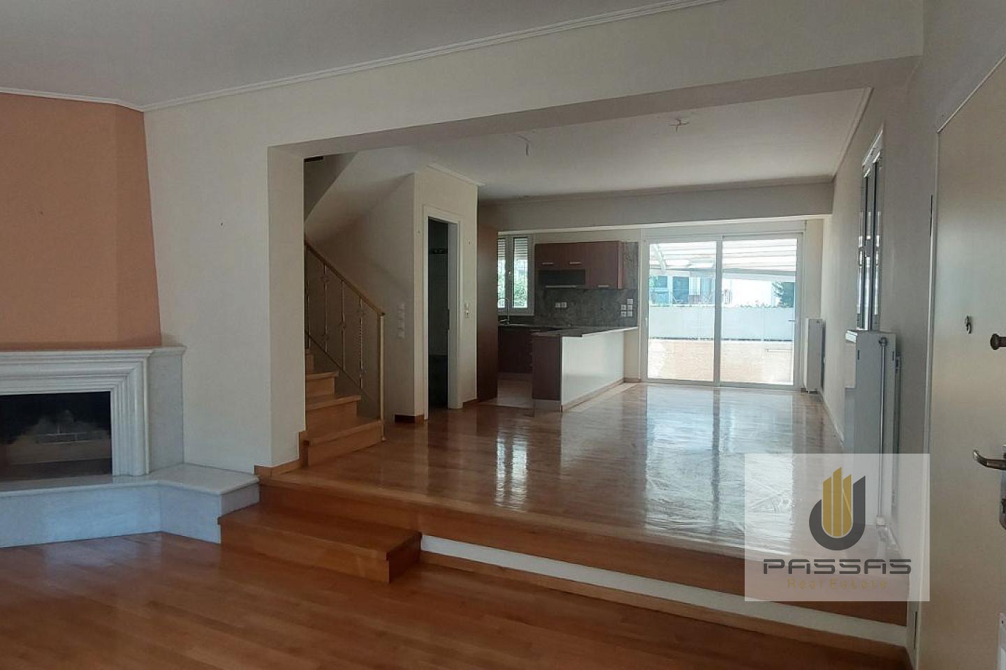 property-img